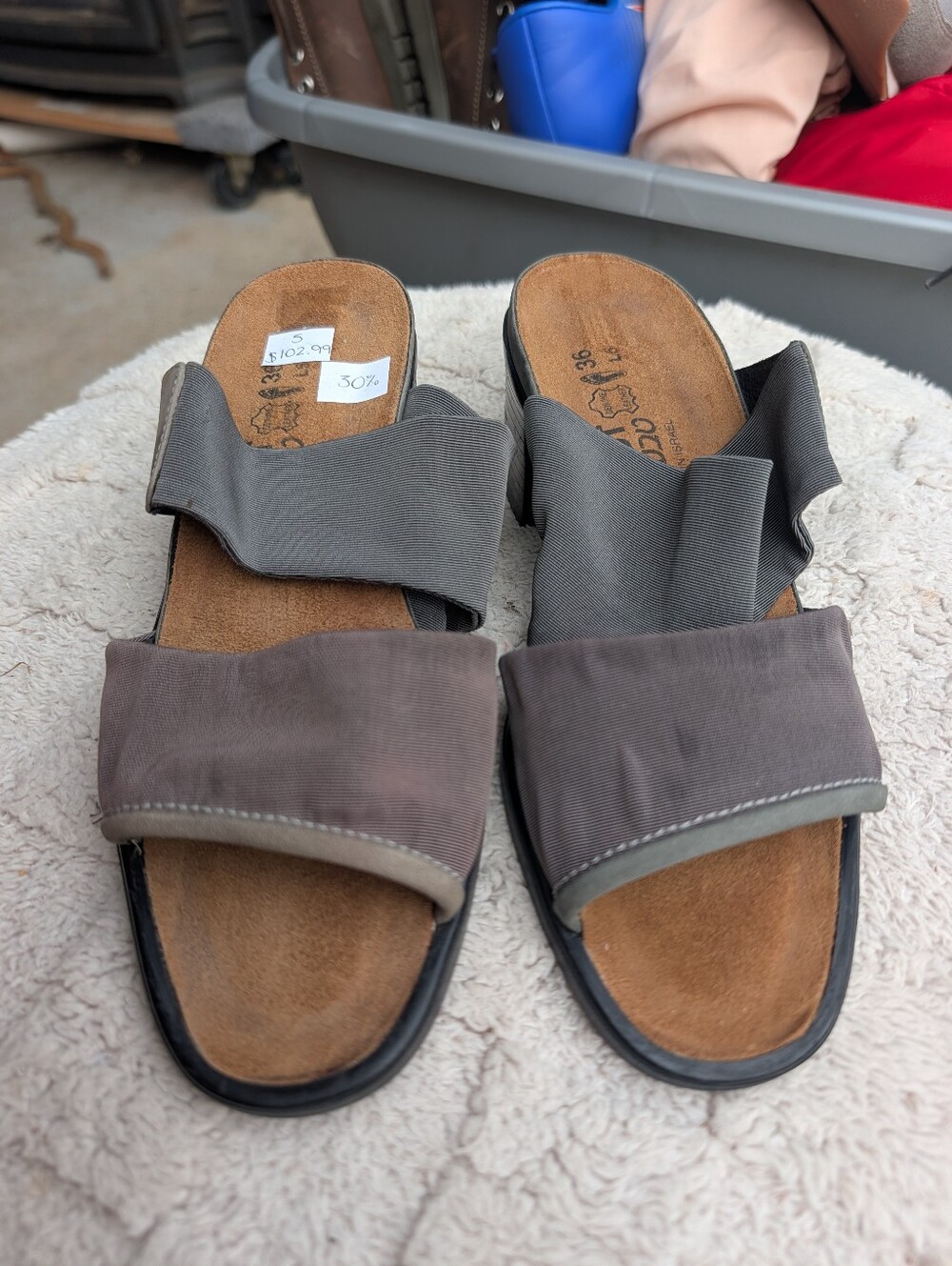 Women's Naot Grey Leather Sandals Size 5/36